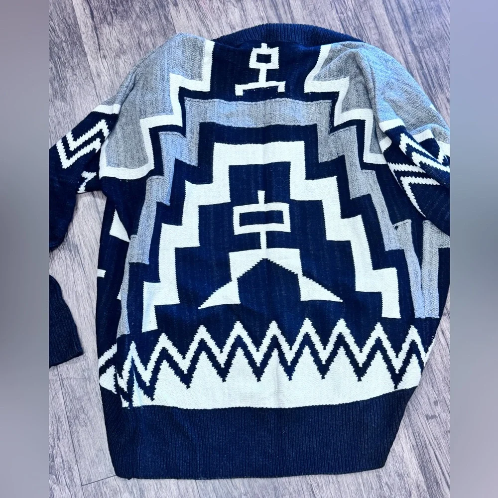 New Ralph Lauren Geometric Patterned Black and Gray Sweater XL - Picture 3 of 5